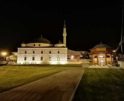 2021/11/images/Valide_Sultan_mosque_in_Sjenica.jpg